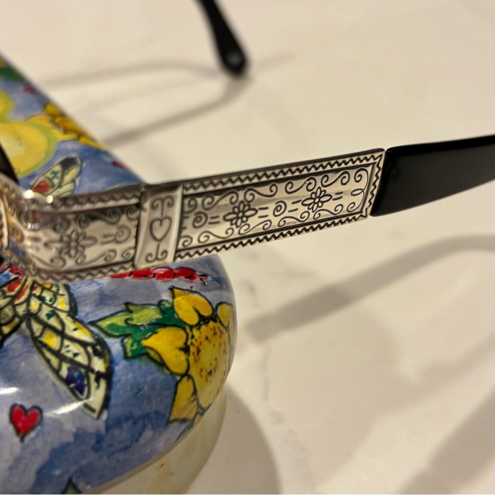 Brighton, Vintage, 90s, Oval black Sunglasses with ornate silver brocade/case - Picture 5 of 8